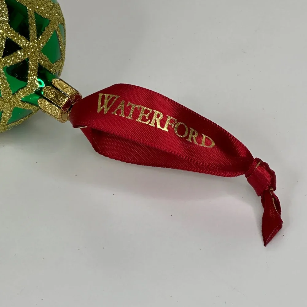Vintage Waterford Holiday Heirlooms Peacock 10th Anniversary Egg Ornament Boxed